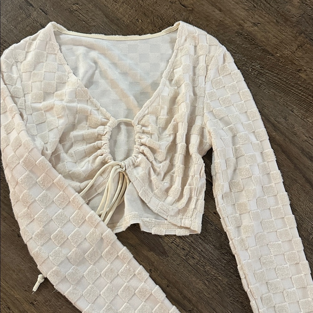 Cream Textured Cropped Long Sleeve Top